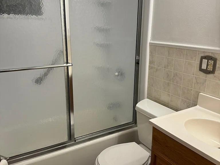 9104 Torrance Ave — Photo 7