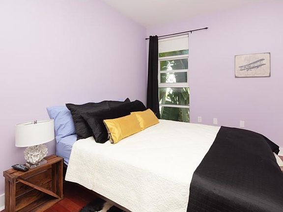 5th image of 1545 Jefferson Ave APT 106