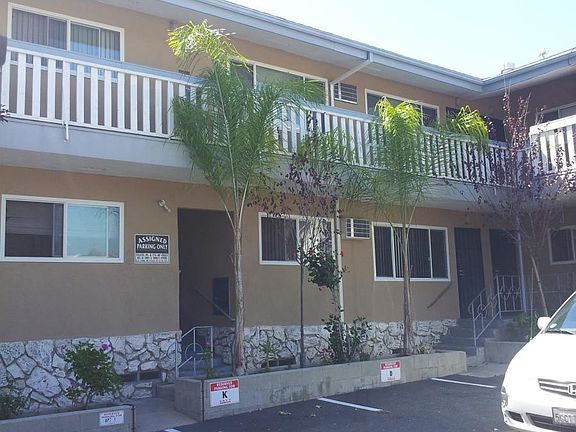 3rd image of 601 E Acacia Ave APT I