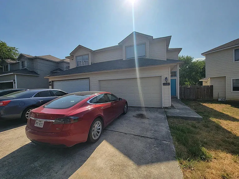 814 Sagewood Trl — Photo 3