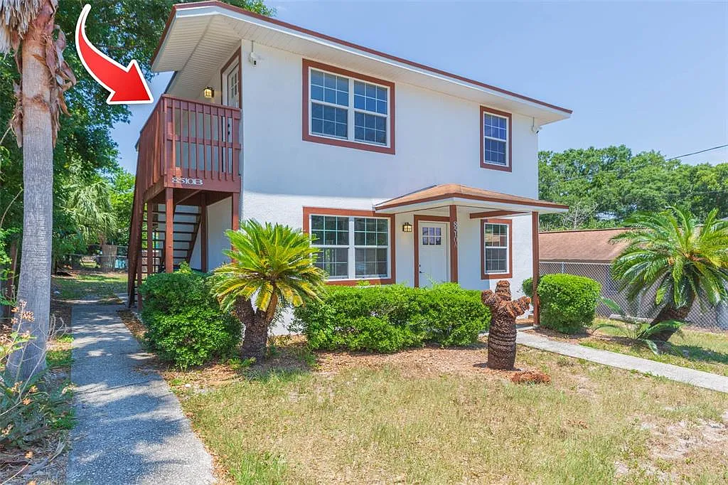 2 bed, 1.0 bath, 1620 sqft, $1,850 — Photo 2