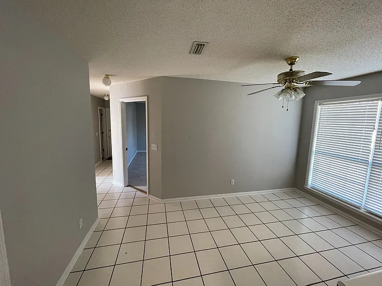 25 Spearhead Dr — Photo 14