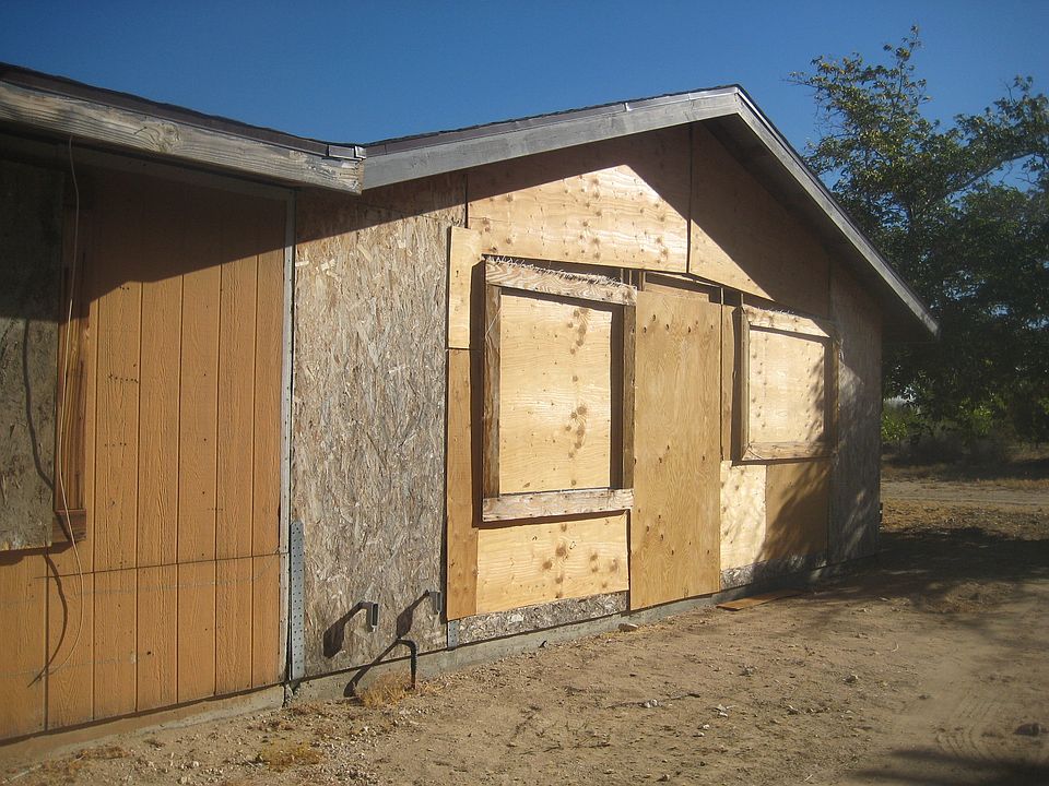 2nd image of 8675 Deer Haven Dr