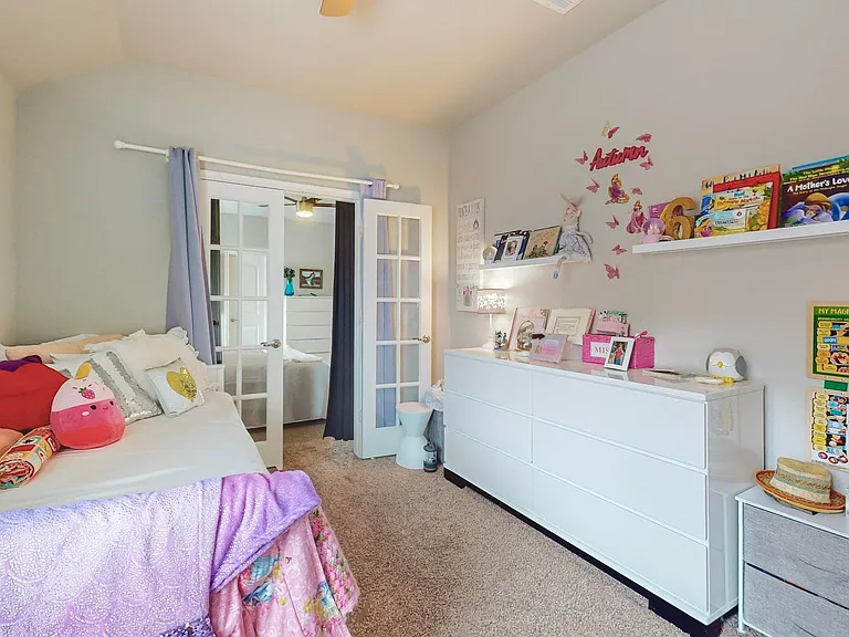 997 Shady Lane Dr — Photo 26