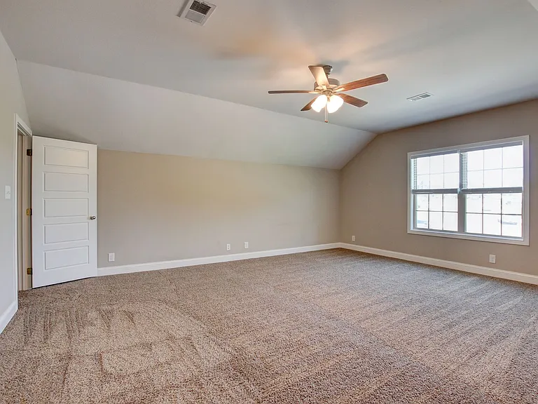 677 Battery Ct — Photo 55