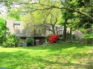 374 Huntzinger Rd, Wernersville, PA 19565