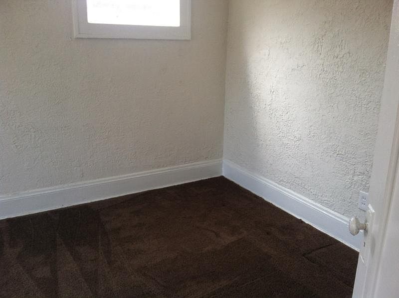 1st image of 1448 W 101st St APT 206