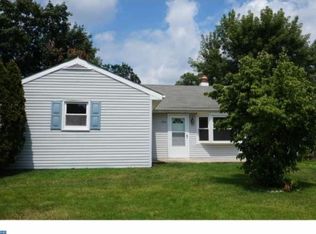230 Lowell Ave, Mount Ephraim, NJ 08059