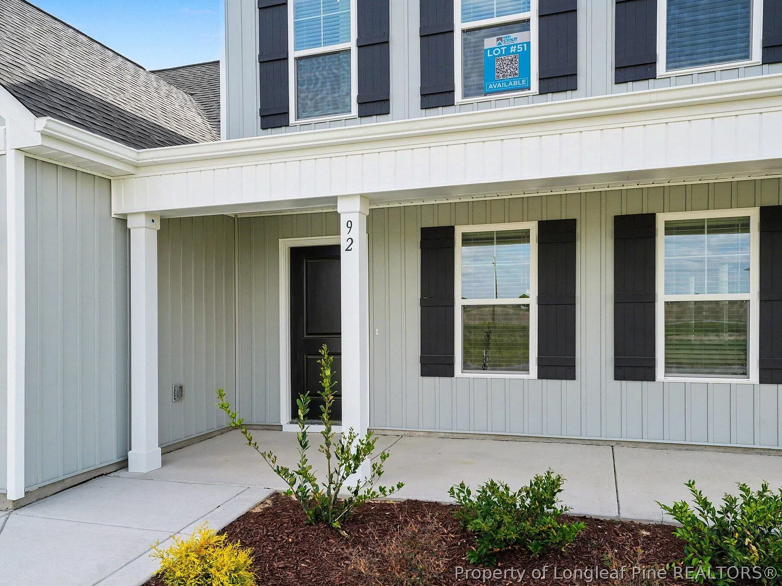 4 bed, 2.5 bath, 2162 sqft, $2,100 — Photo 2
