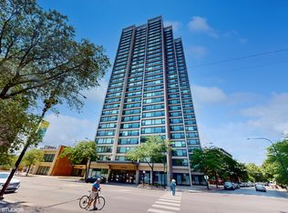 1850 N Clark St APT 801, Chicago, IL 60614