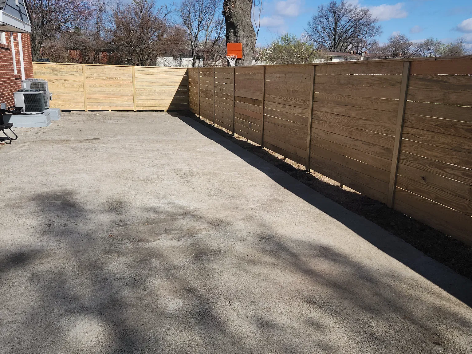 2216 Gerald Ct — Photo 3