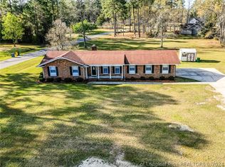5301 Pineview Rd, Lumberton, NC 28360