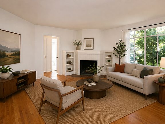 4th image of 216 Lee St