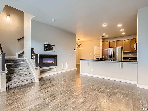 5th image of 6757 Warren Dr