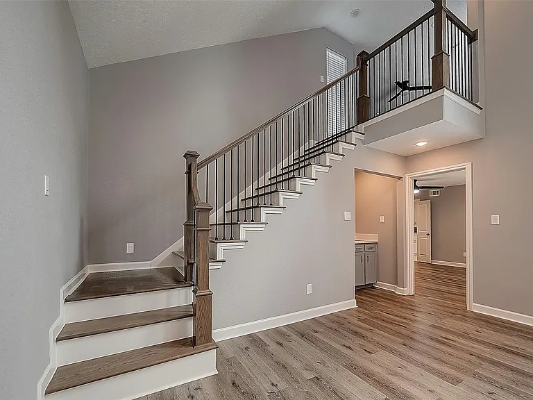 1623 Cherry Ridge Dr — Photo 33