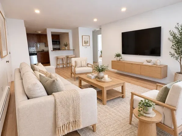 34 Bellvista Rd #14A, Brighton, MA 02135