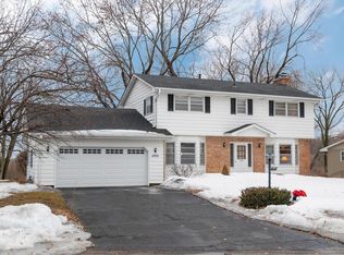 6924 Rosemary Rd, Eden Prairie, MN 55346