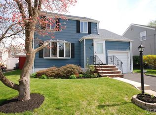 312 Greene Ave, Middlesex, NJ 08846