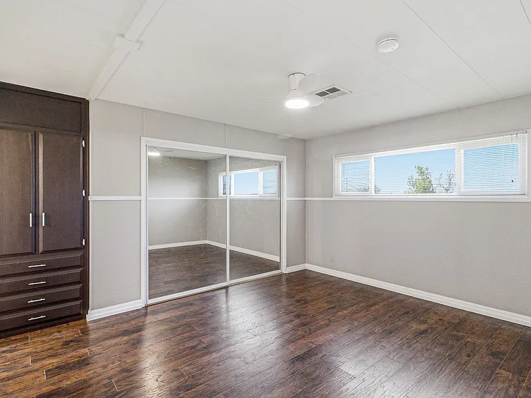 1309 Coronado Dr — Photo 12