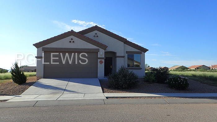 1st image of 1579 W Cottonwood Bluffs Dr