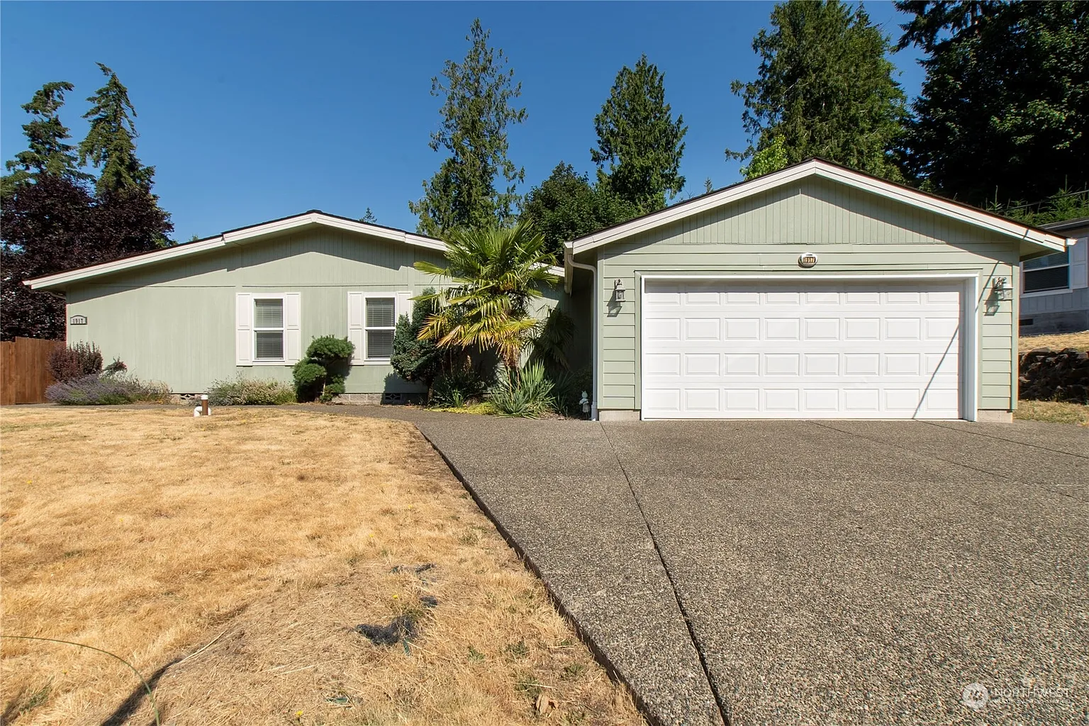 1917 Island Drive NW photo 1