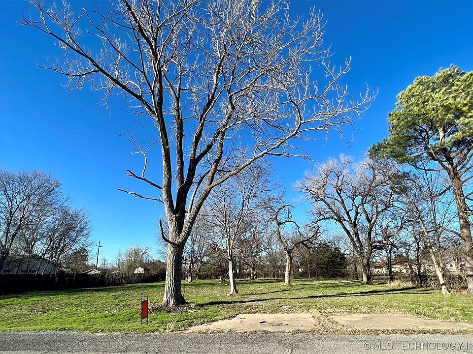 1st image of 701 W Polk Ave