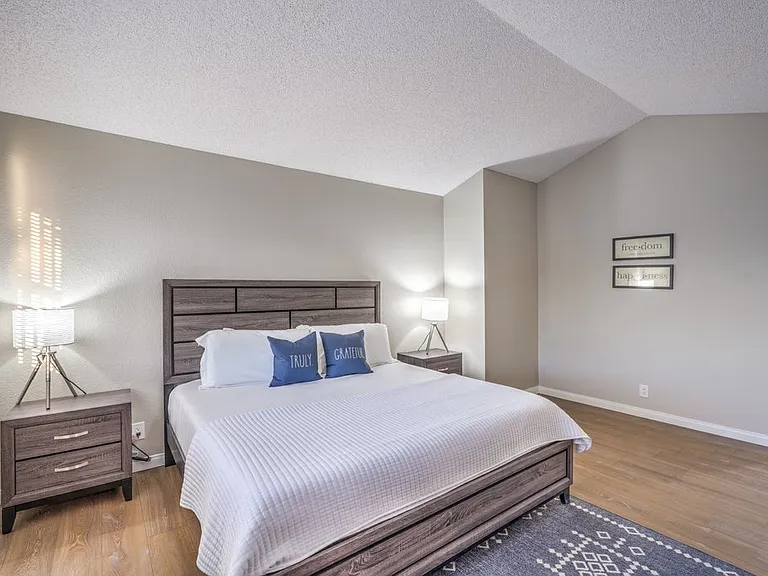 5198 Hibbetts Dr — Photo 25