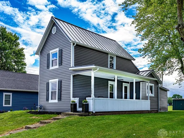 308 E North St, West Manchester, OH 45382