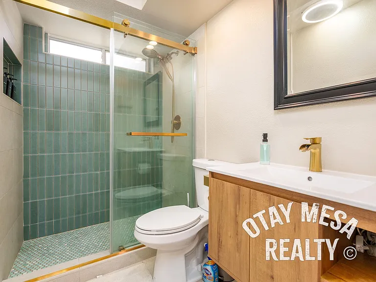 263 Dahlia Ave #10 — Photo 16