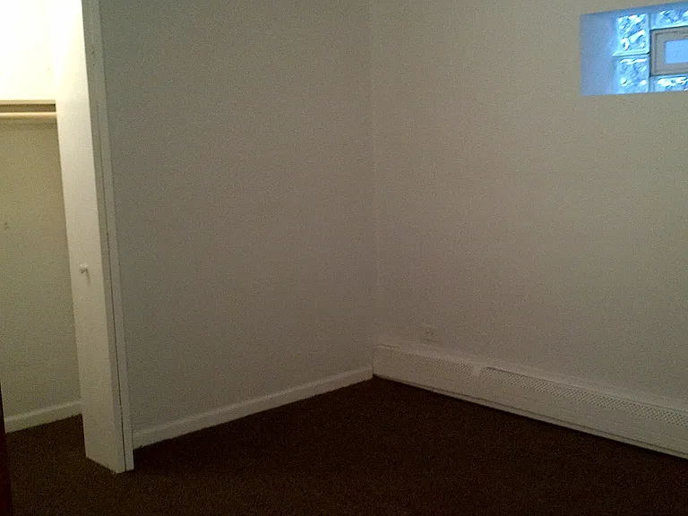 6823 W Devon Ave — Photo 8