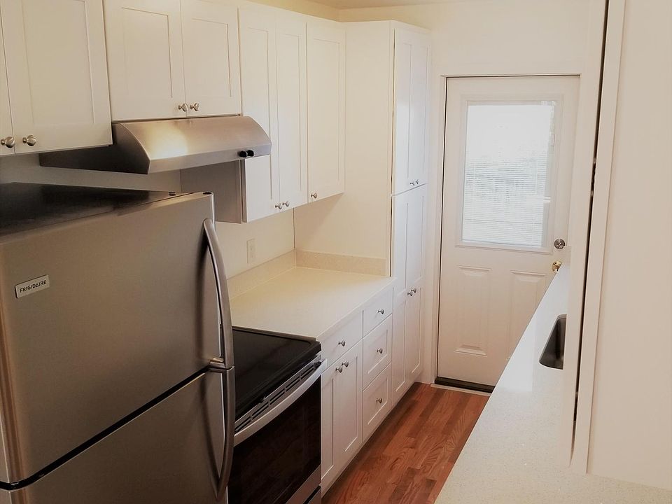 Masterfully renovated kitchen