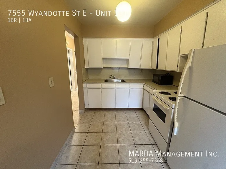 7555 Wyandotte St E #301 — Photo 17