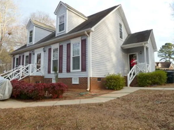 223 Loblolly Cir, Greenwood, SC 29649