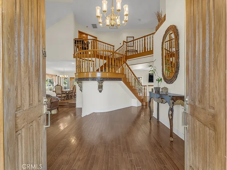 26940 Whitehorse Pl — Photo 5