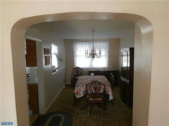 3rd image of 6140 Montague St