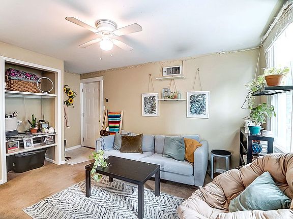 4th image of 1017 Saint Gregory St #1