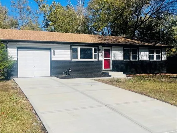 5808 Parkview Ave, Kansas City, KS 66104