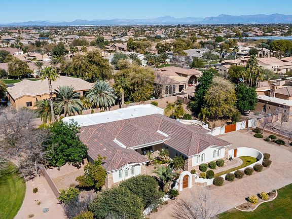 5th image of 3868 E BELLERIVE Drive