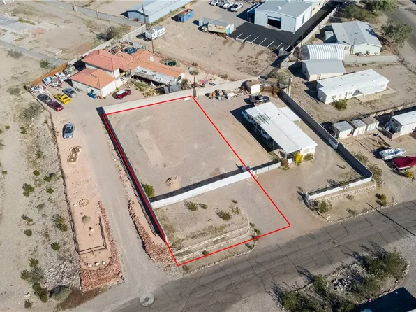 1365 Cherokee Ln, Bullhead City, AZ 86442