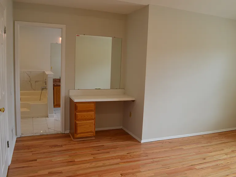 162 Salem Rd — Photo 22