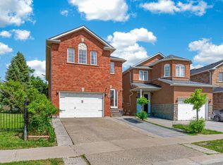 134 Purcell Cres, Vaughan, ON L6A 3C7