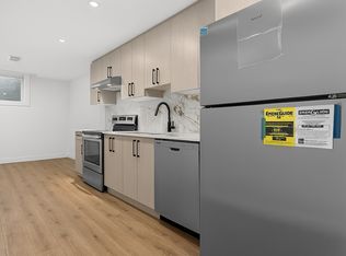 8332 76th Ave NW, Edmonton, AB