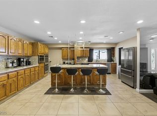 1870 E Viking Rd, Las Vegas, NV 89169