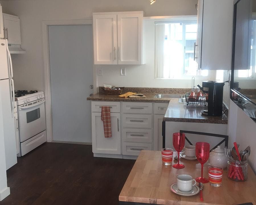 1st image of 4270 36th St