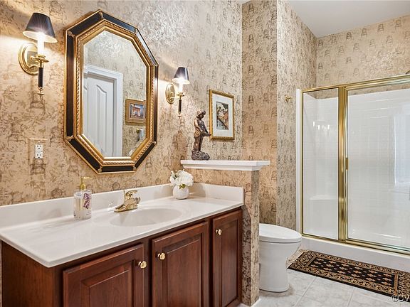 5th image of 6406 Bel Lac Dr