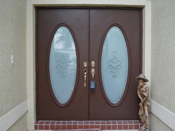 2nd image of 7563 Doubleton Dr