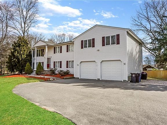 2nd image of 46 Carrie Ann Dr
