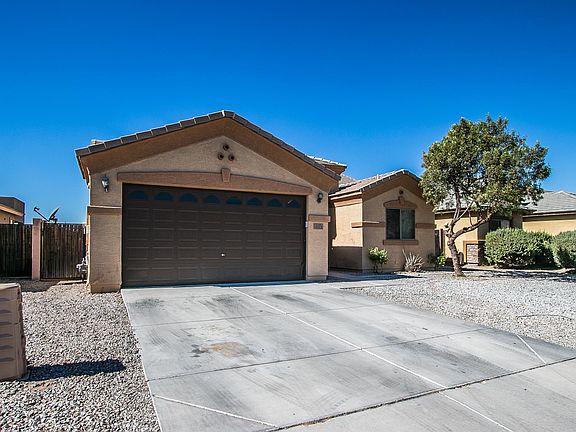 4th image of 3218 S 122nd Ln