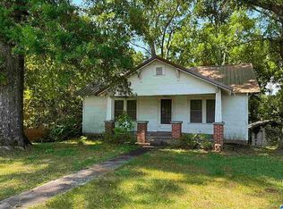 4822 Saks Rd, Anniston, AL 36206