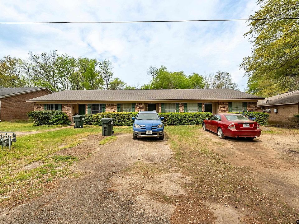 2nd image of 12402 Gentry St